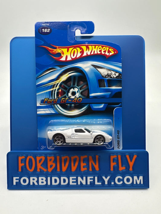 Hot Wheels 2005 Mainline #162 - Ford GT-40