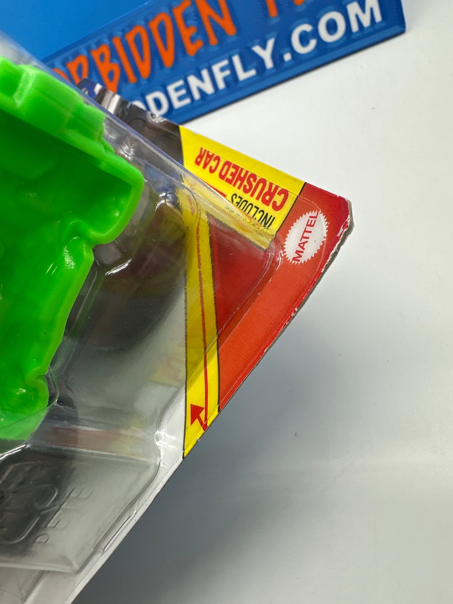 Hot Wheels Monster Trucks - w/ Connect and Crash Car - Back to the Future Delorean Time Machine
