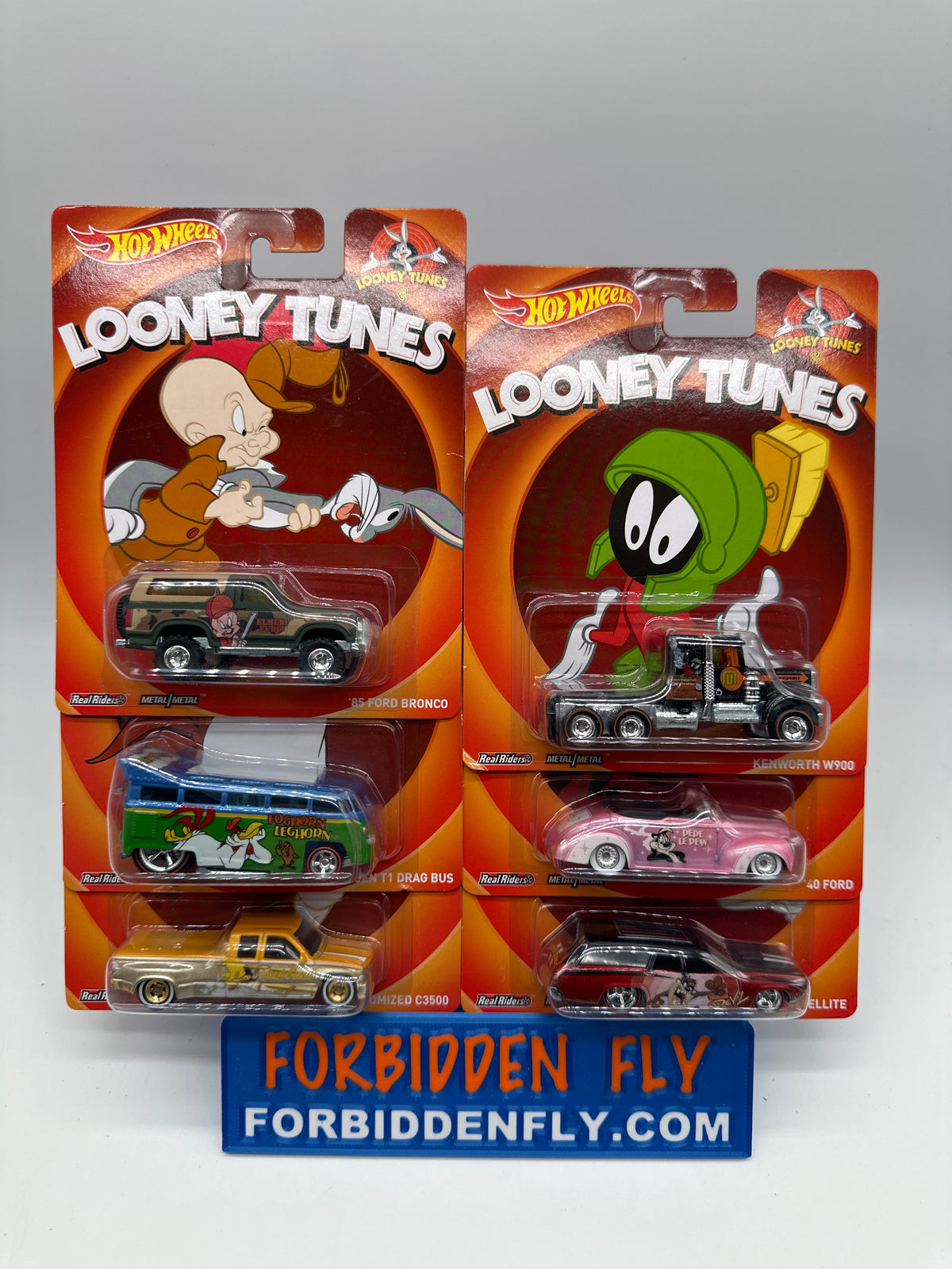 Hot Wheels Premium - Pop Culture 2013 Looney Tunes Series - Set of 6