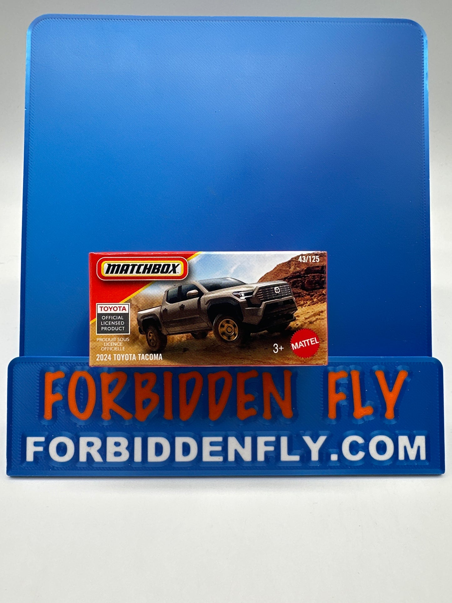 Matchbox Power Grabs 2026 - #43/125 - 2024 Toyota Tacoma - Bronze Oxide