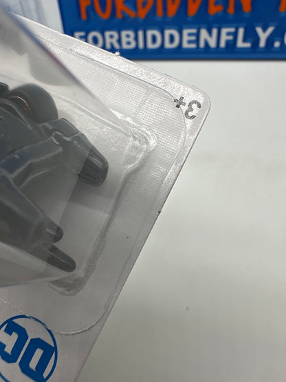 Hot Wheels Super Treasure Hunt  - 2017 H Case - Batmobile