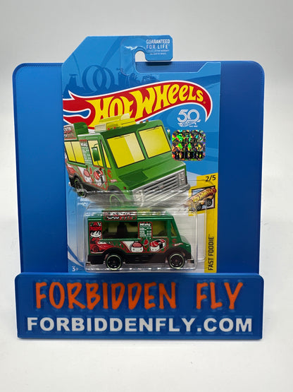 Hot Wheels Regular Treasure Hunt - Factory Stickered 2018 M Case - Quick Bite