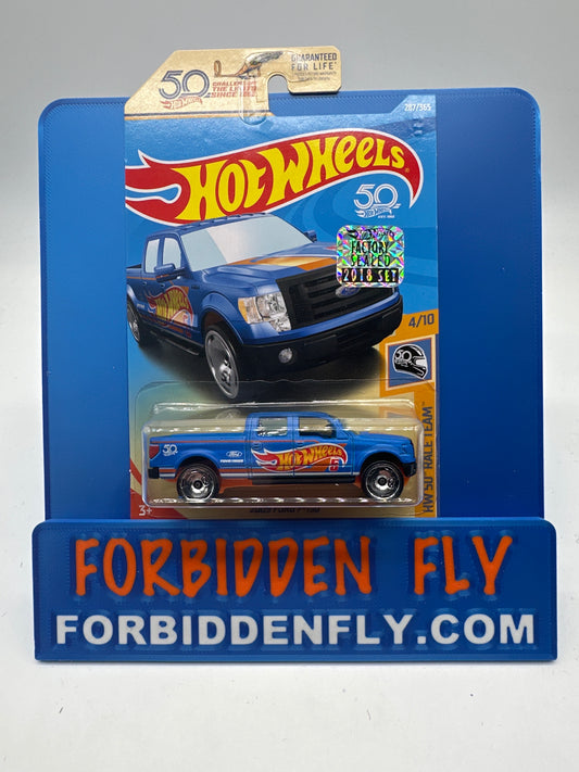 Hot Wheels Mainline - Factory Stickered 2018 - HW Race Team 2009 Ford F-150