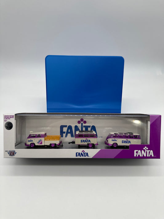 M2 Machines Hauler - Fanta Series TW16 - 1960 VW Double Cab Truck & 1960 VW 15 Window Bus - Chase