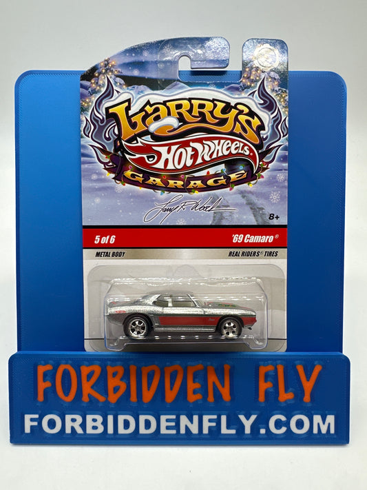 Hot Wheels Premium - Larry’s Garage Series Holiday Edition #5/6 - Silver ‘69 Camaro