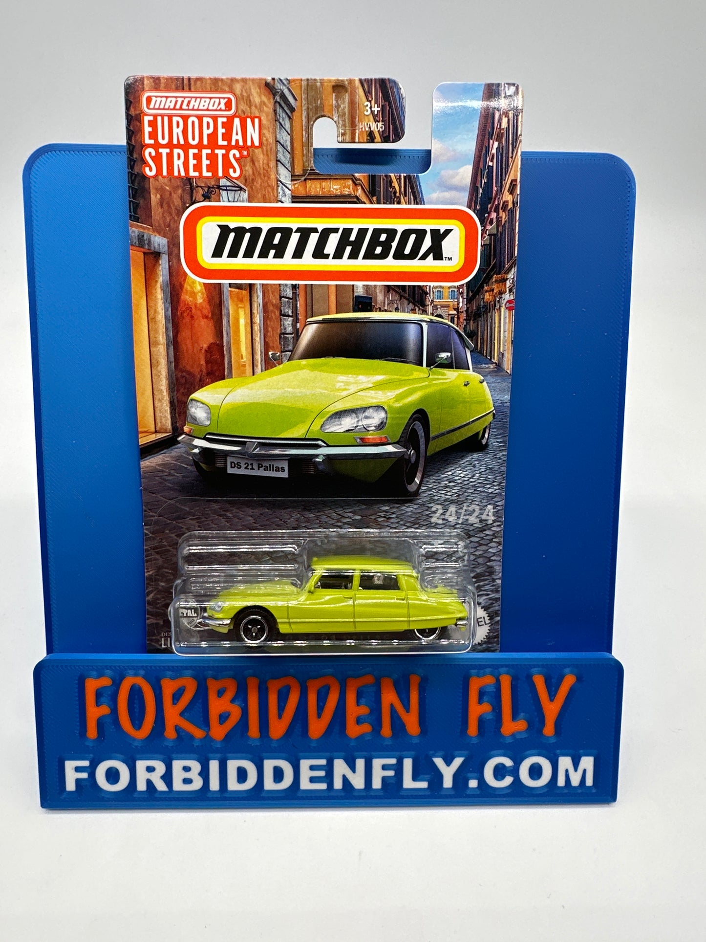 Matchbox Mainline - 2024 European Streets Series Mix D - #24/24 - 1968 DS 21 Pallas - Green