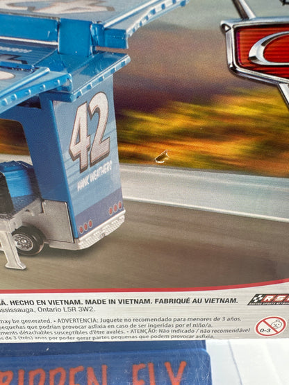 Disney Pixar Cars Movie - Spanish Box - Dinoco (Cal Weathers #42) Hauler