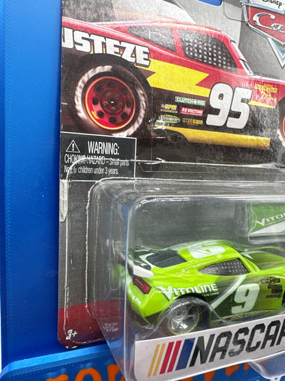Disney Pixar Cars Movie - 2021 NASCAR Series - Chase Racelott