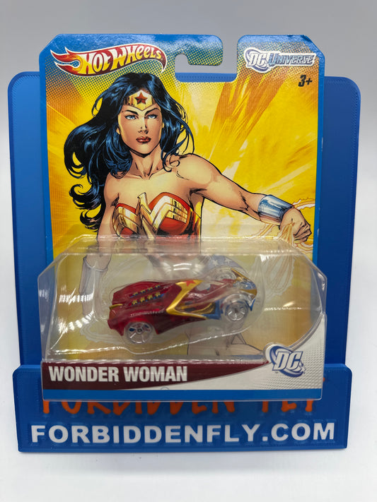 Hot Wheels Character Cars - 2011 DC Universe Series - Wonder Woman