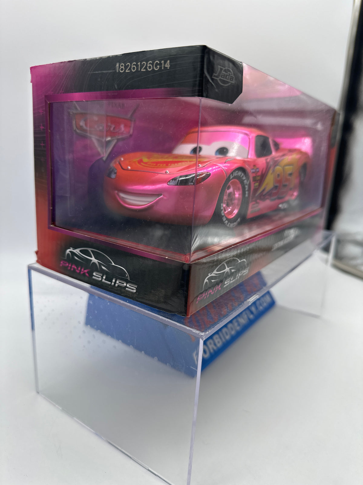 Jada 1:24 Scale - Pink Slips Series - Pink Disney Pixar Cars Lightning McQueen
