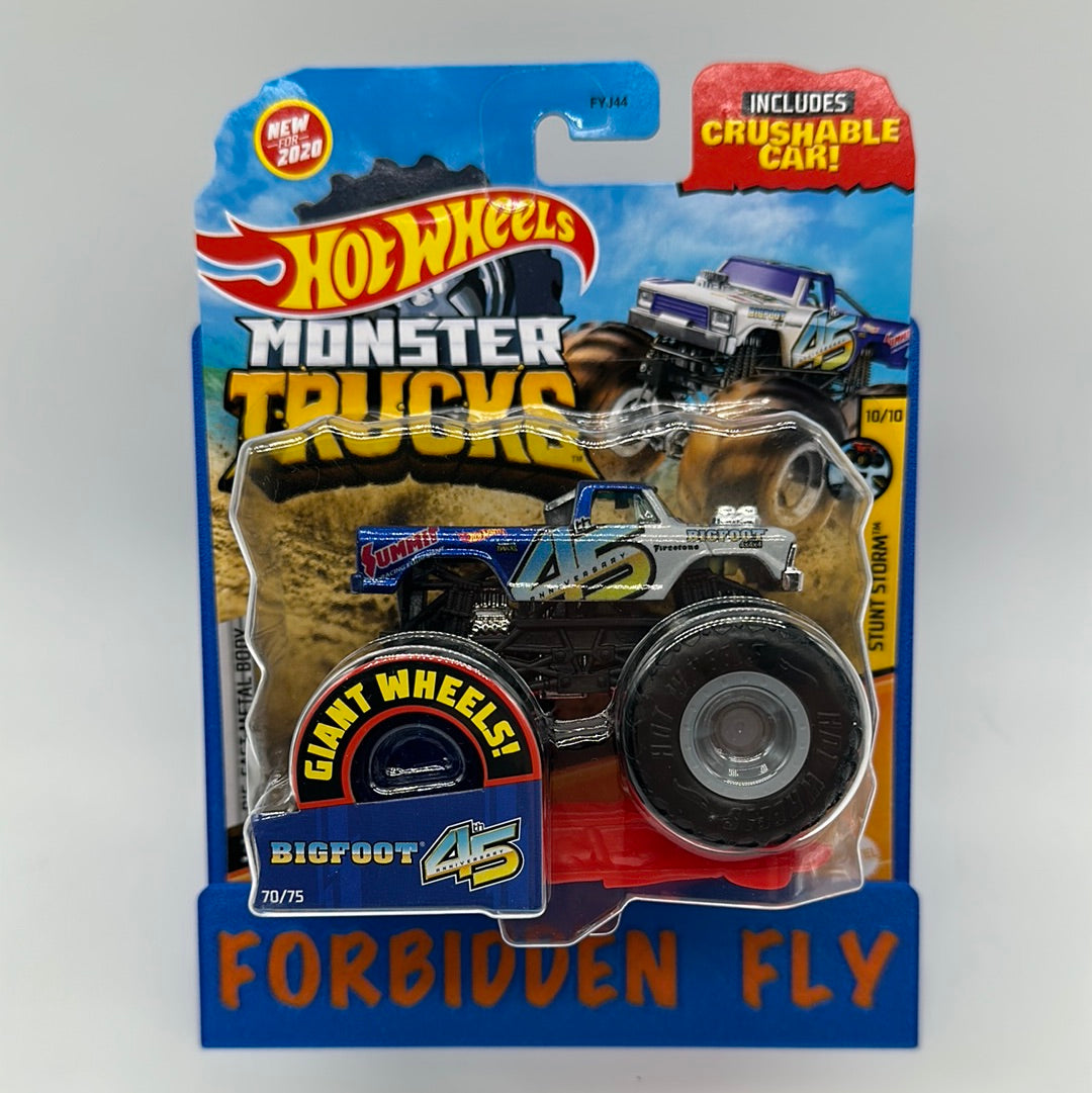 Hot Wheels Monster Trucks - 2020 Stunt Storm Series w/ Crushable Car #70/75 - Summit Bigfoot 45