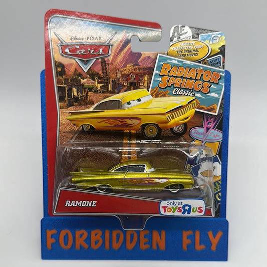 Disney Pixar Cars Movie - Toys R Us Exclusive Card - Radiator Springs Classic Series - Yellow Ramone