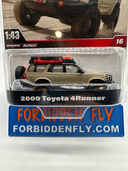 Hot Wheels Premium - 1:43 Scale #16 - 2000 Toyota 4Runner