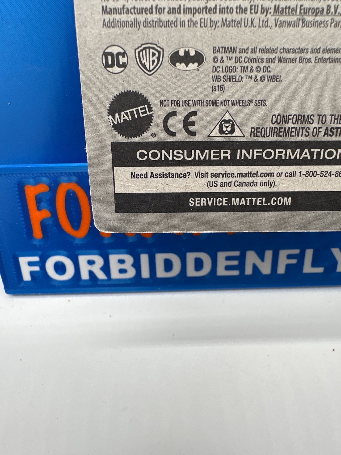 Hot Wheels 2017 Factory Stickered H Case Brave & Bold Batmobile Super Treasure Hunt