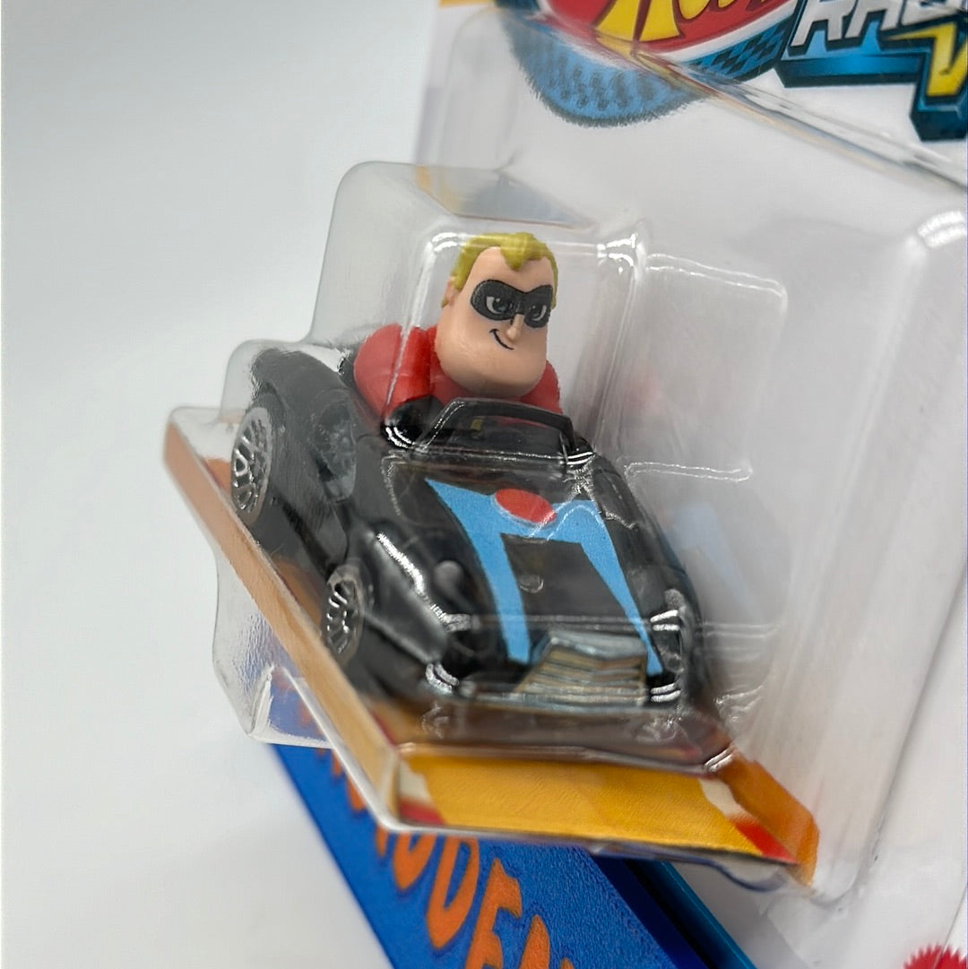 Hot Wheels - 2023 Racer Verse - Disney Pixar The Incredibles - Mr. Incredible Car