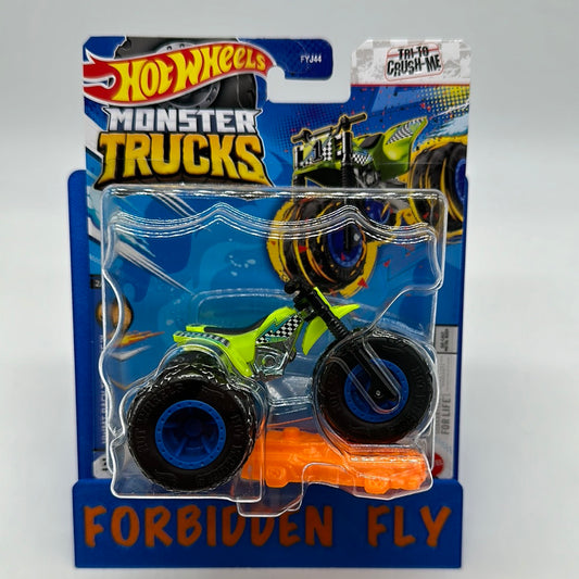 Hot Wheels Monster Trucks - w/ Connect and Crash Car - Tri To Crush Me