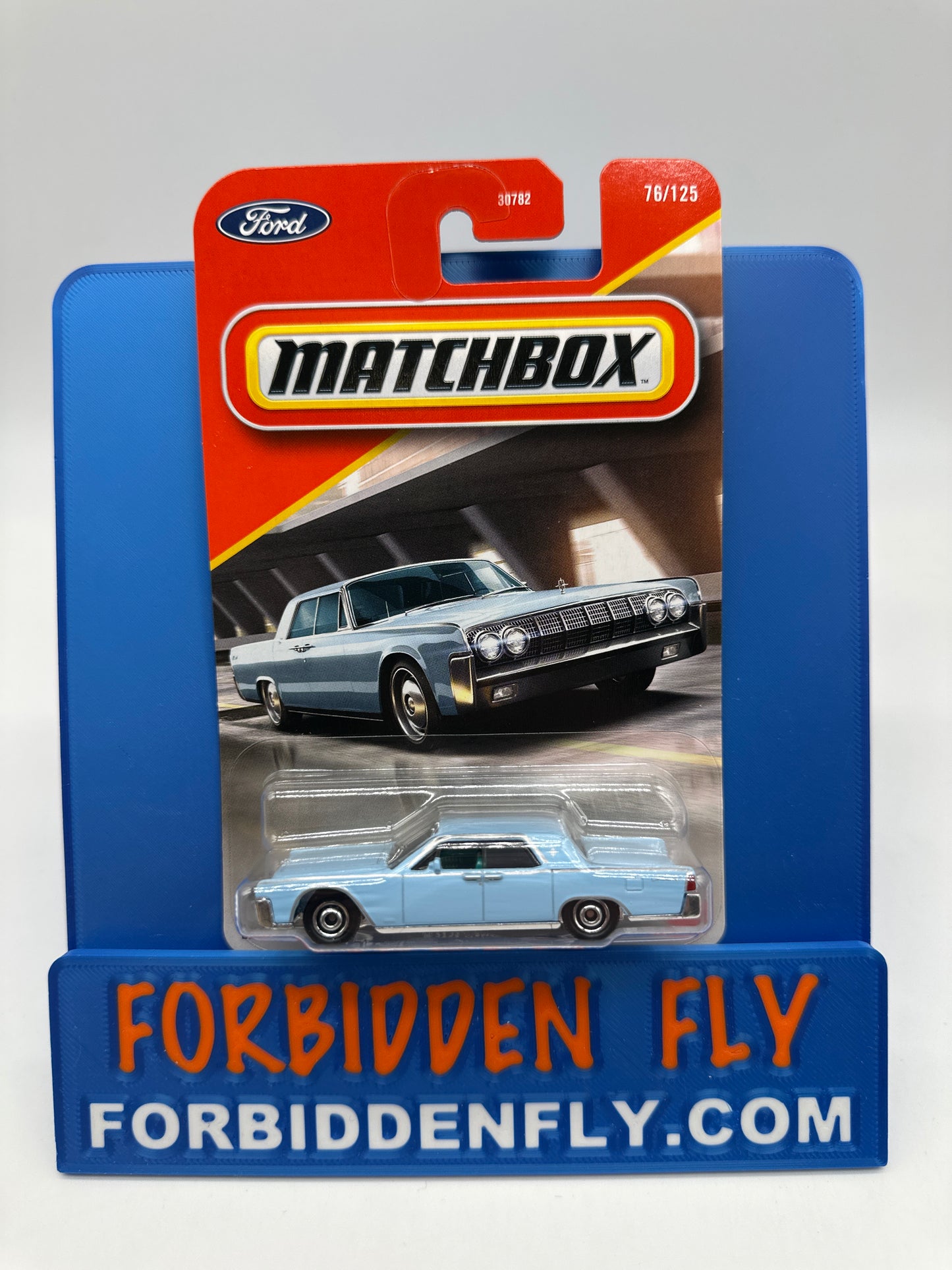 Matchbox - 2026 Mainline #76/125 - 1964 Lincoln Continental - Blue