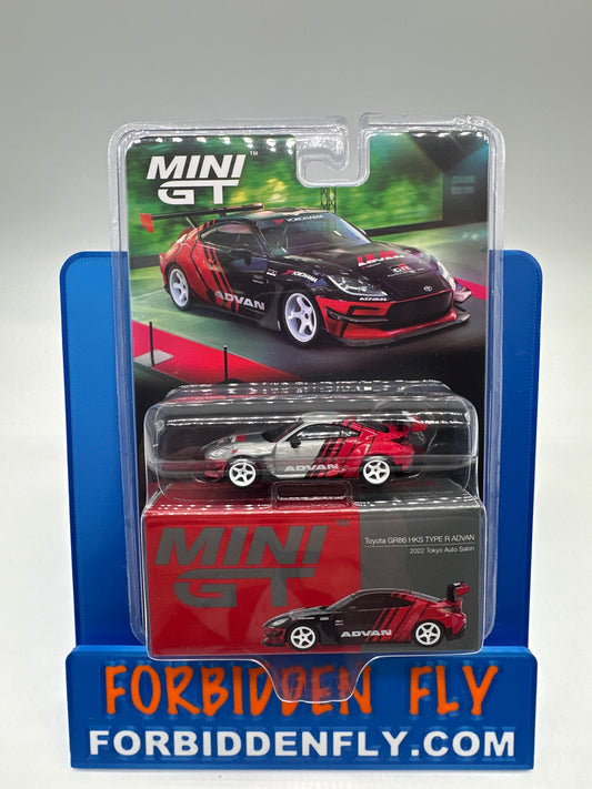 Mini GT #956 - Toyota GR86 HKS Type R Advan - 2022 Toyota Auto Salon - Chase