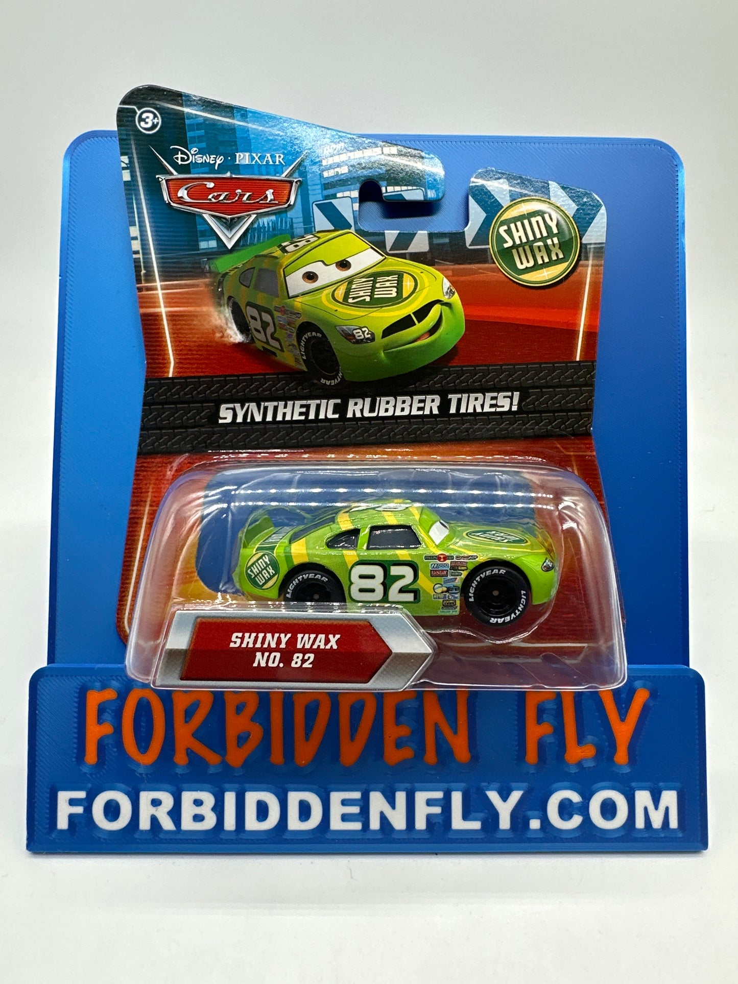 Disney Pixar Cars Movie - Piston Cup Racer w/ Synthetic Rubber Tires #82 Shiny Wax