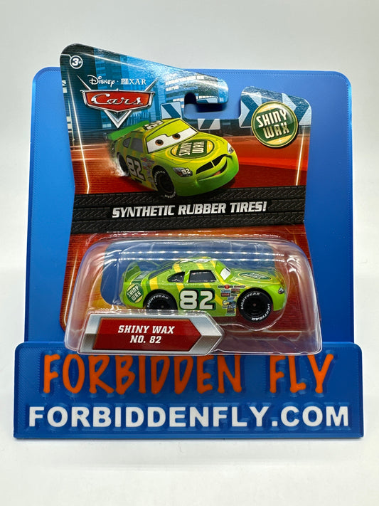 Disney Pixar Cars Movie - Piston Cup Racer w/ Synthetic Rubber Tires #82 Shiny Wax