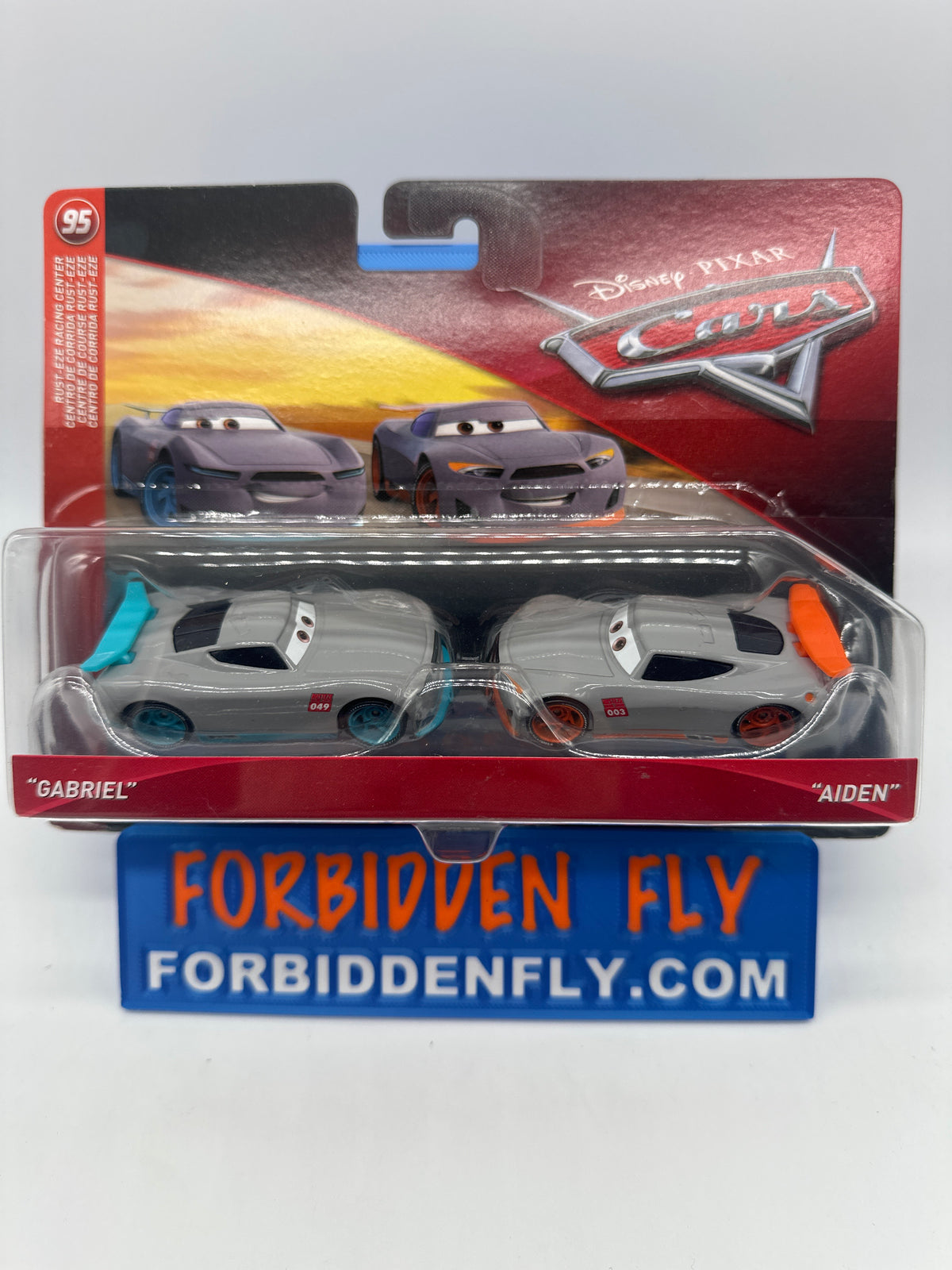 Cars Rust Eze Studio Disney Pixar Cars Movie - Rust-Eze Racing Center Series Two Pack - Gab ...