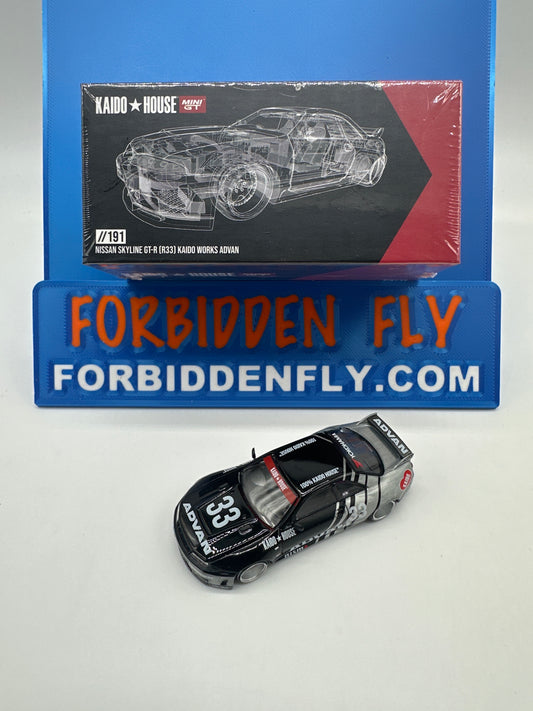 Kaido House (x MiniGT) - Raw Chase #191 - Nissan Skyline GT-R (R33) Kaido Works Advan