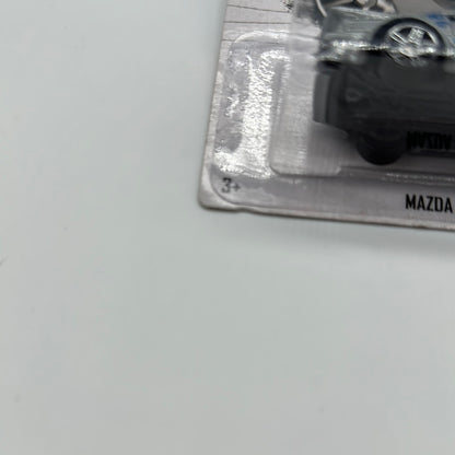Hot Wheels 2013 Regular Treasure Hunt - Mazda RX-7 - Silver