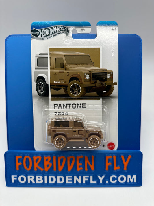 Hot Wheels Silver Series 2026 - Pantone Series 2 #5/6 - Land Rover Defender 90 - Single Car
