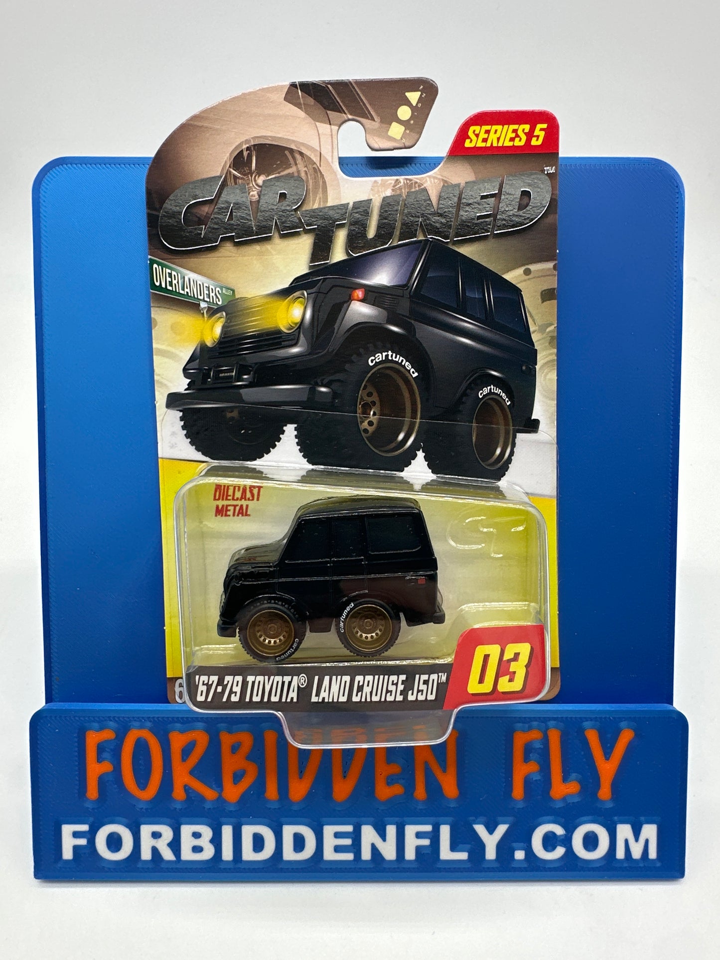 CarTuned - Walgreens Exclusive - Series 5 - #03 - ‘66-79 Toyota Land Cruiser J50