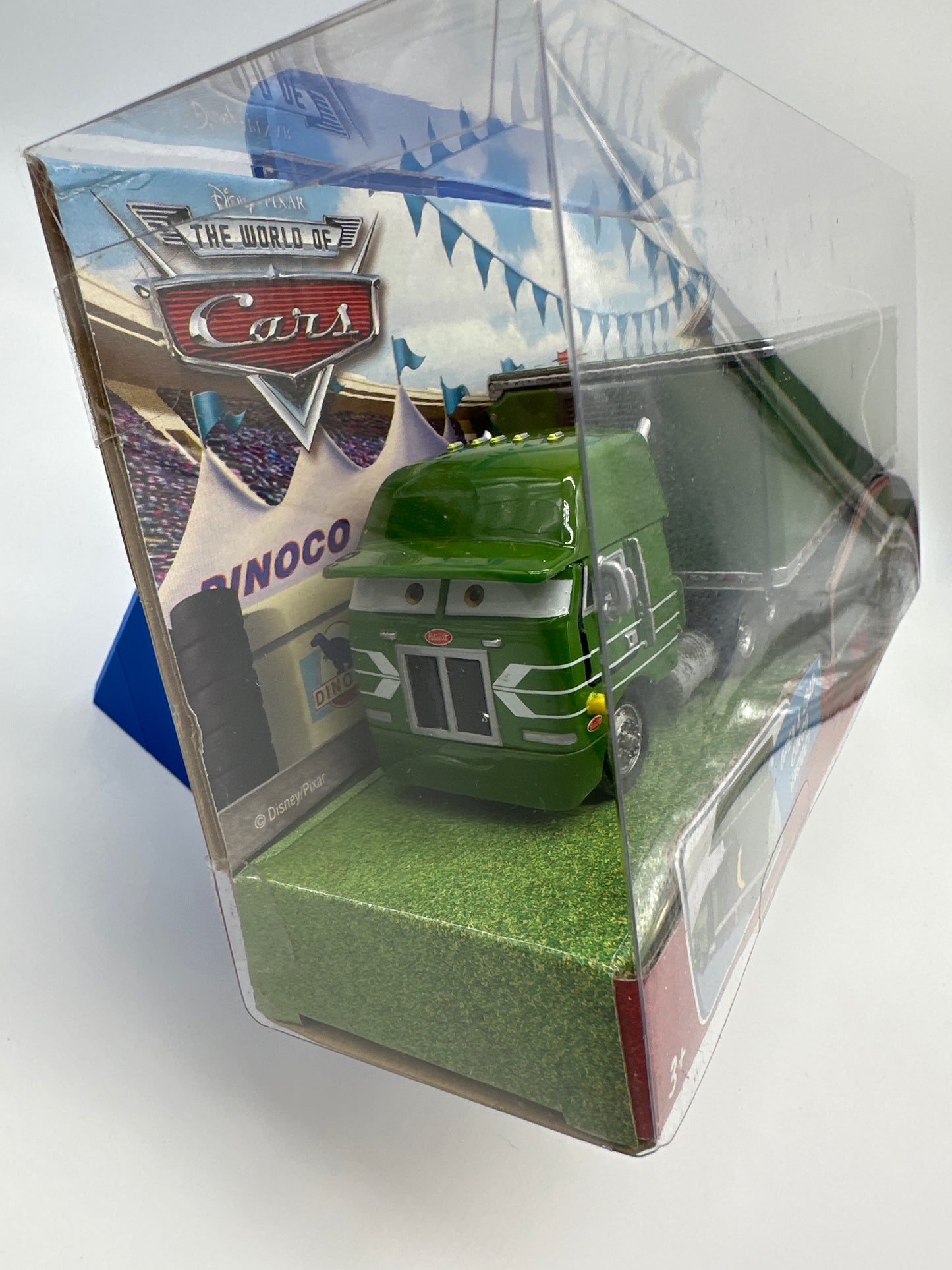 Disney Pixar Cars Movie - World of Cars - Gil Hauler