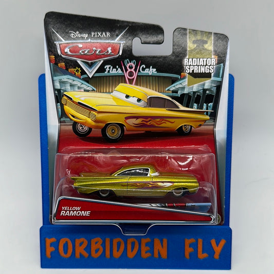 Disney Pixar Cars Movie - Radiator Springs Series - Yellow Ramone