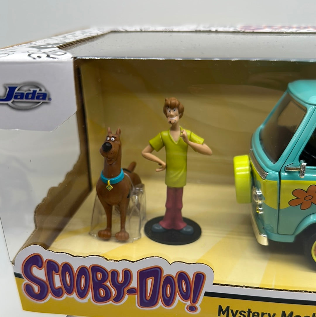 Jada 1:24 Scale - The Mystery Machine with Shaggy & Scooby Doo Figures