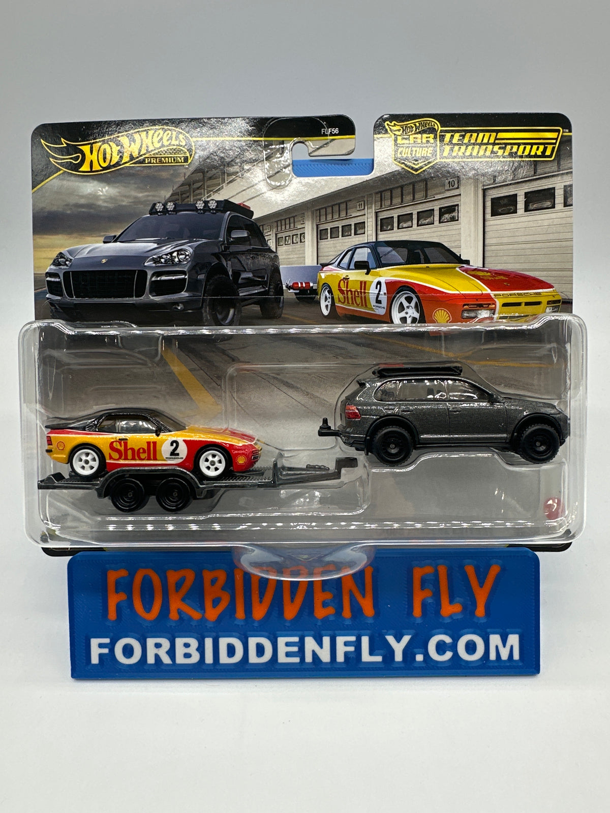 Hot Wheels Car Culture Team Transport - #95 - Shell ‘89 Porsche 944 Turbo & 2008 Porsche Cayenne