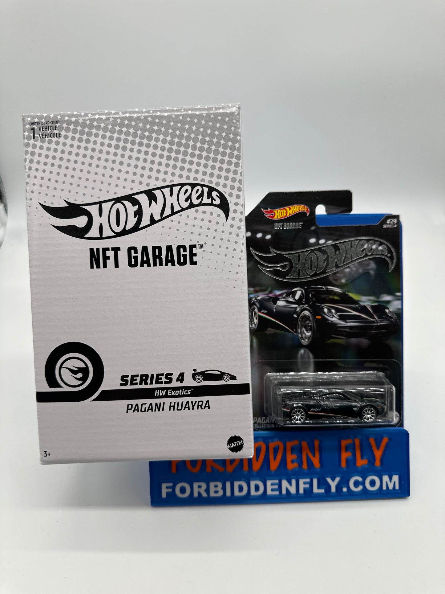 Hot Wheels NFT Series 4 - HW Exotics - Pagani Huayra