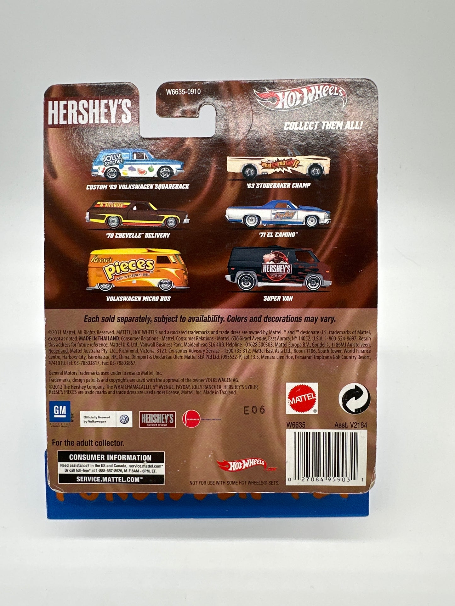 Hot Wheels Premium - Pop Culture 2012 Hershey’s Series Single - Reese’s Pieces Volkswagen Micro Bus
