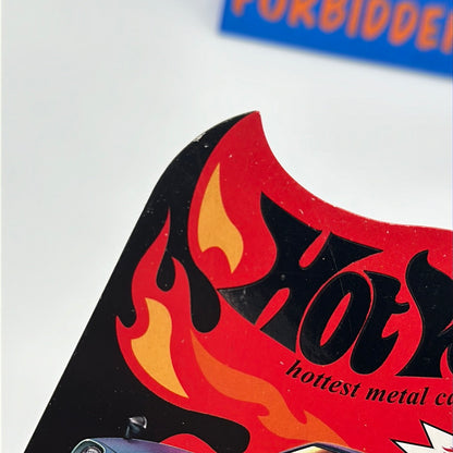 Hot Wheels 2019 RLC Red Line Club - Chameleon Custom ‘72 Datsun 240z