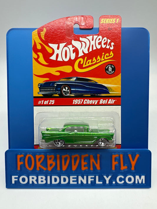 Hot Wheels Classics - Series 1 #1 of 25 - Green 1957 Chevy Bel Air
