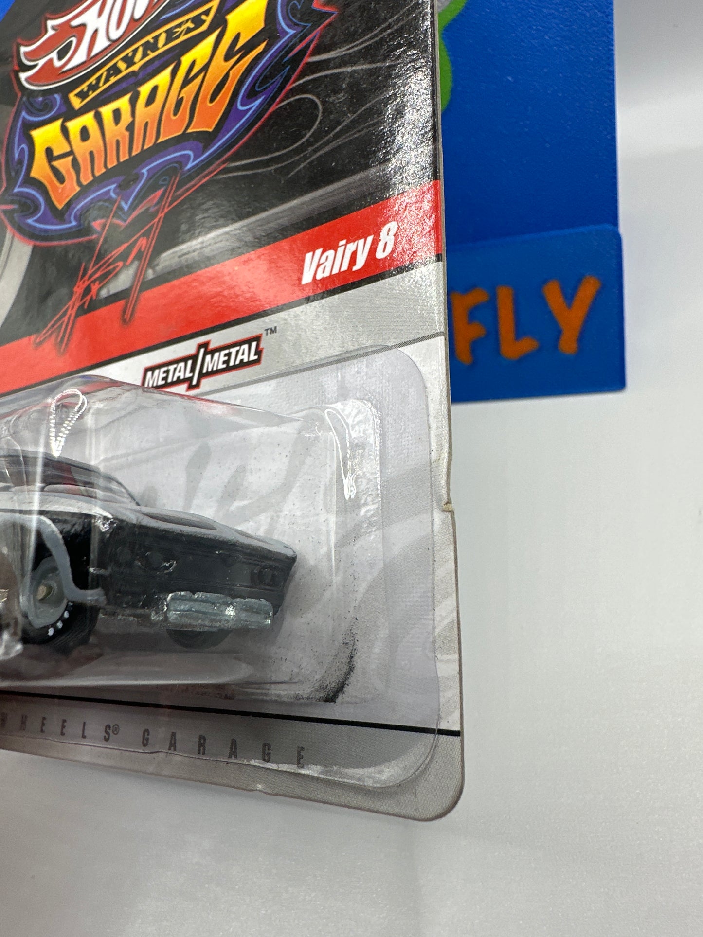 Hot Wheels Premium - Wayne’s Garage Series #6/39 - Black & Gray Vairy 8