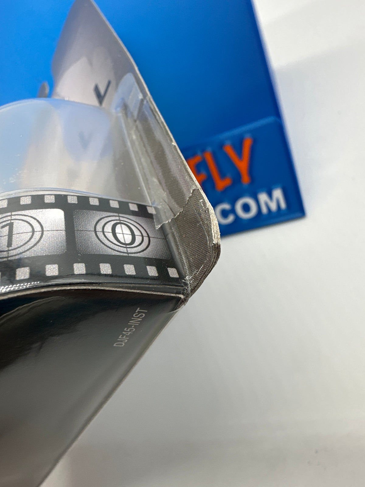 Hot Wheels 2016 Retro Entertainment Premium Single - 007 James Bond - Skyfall Aston Martin DB5 1963 (Movie Reel Packaging)