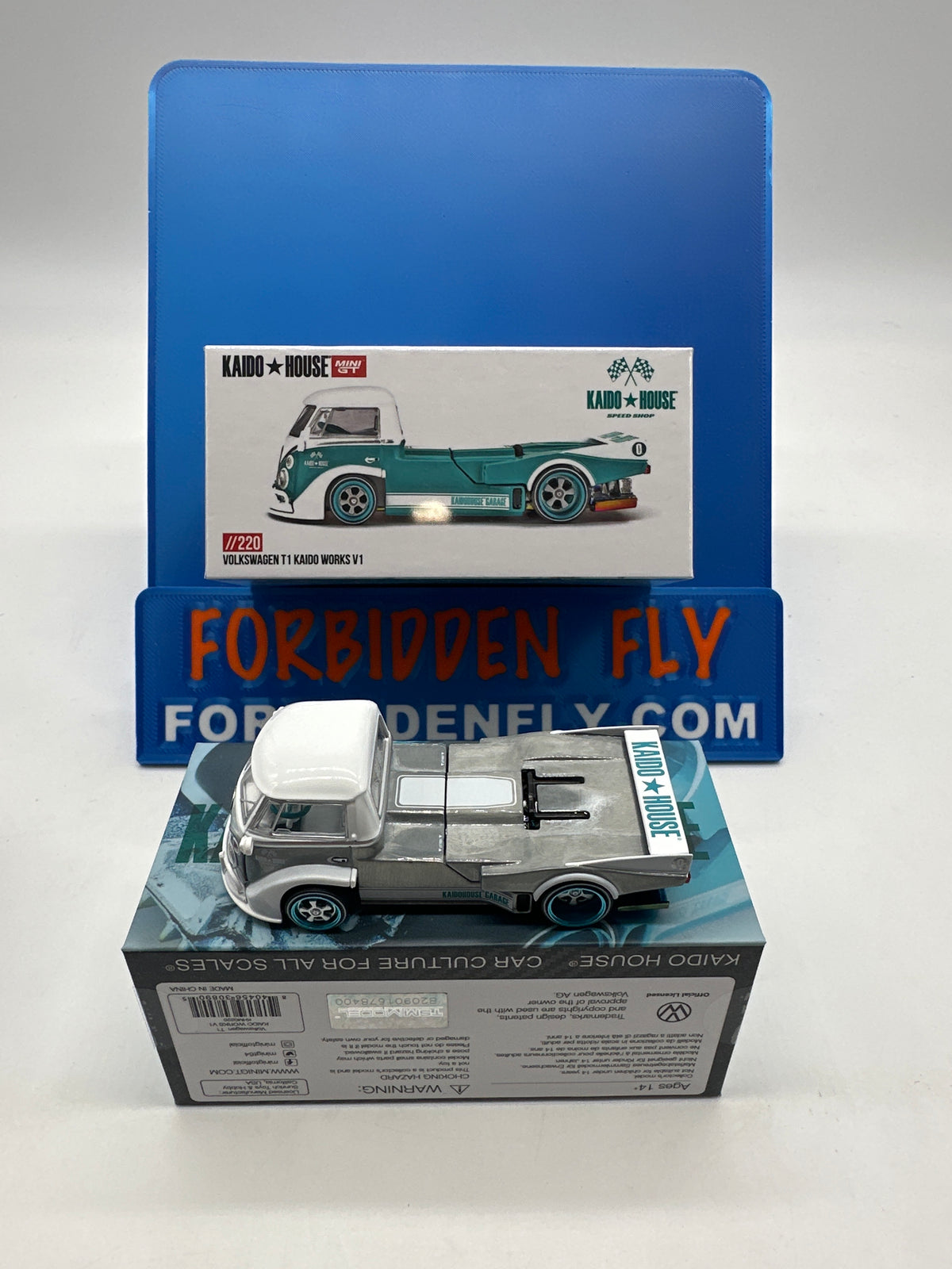 Kaido House (x MiniGT) - Raw Chase #220 - Volkswagen T1 Kaido Works V1