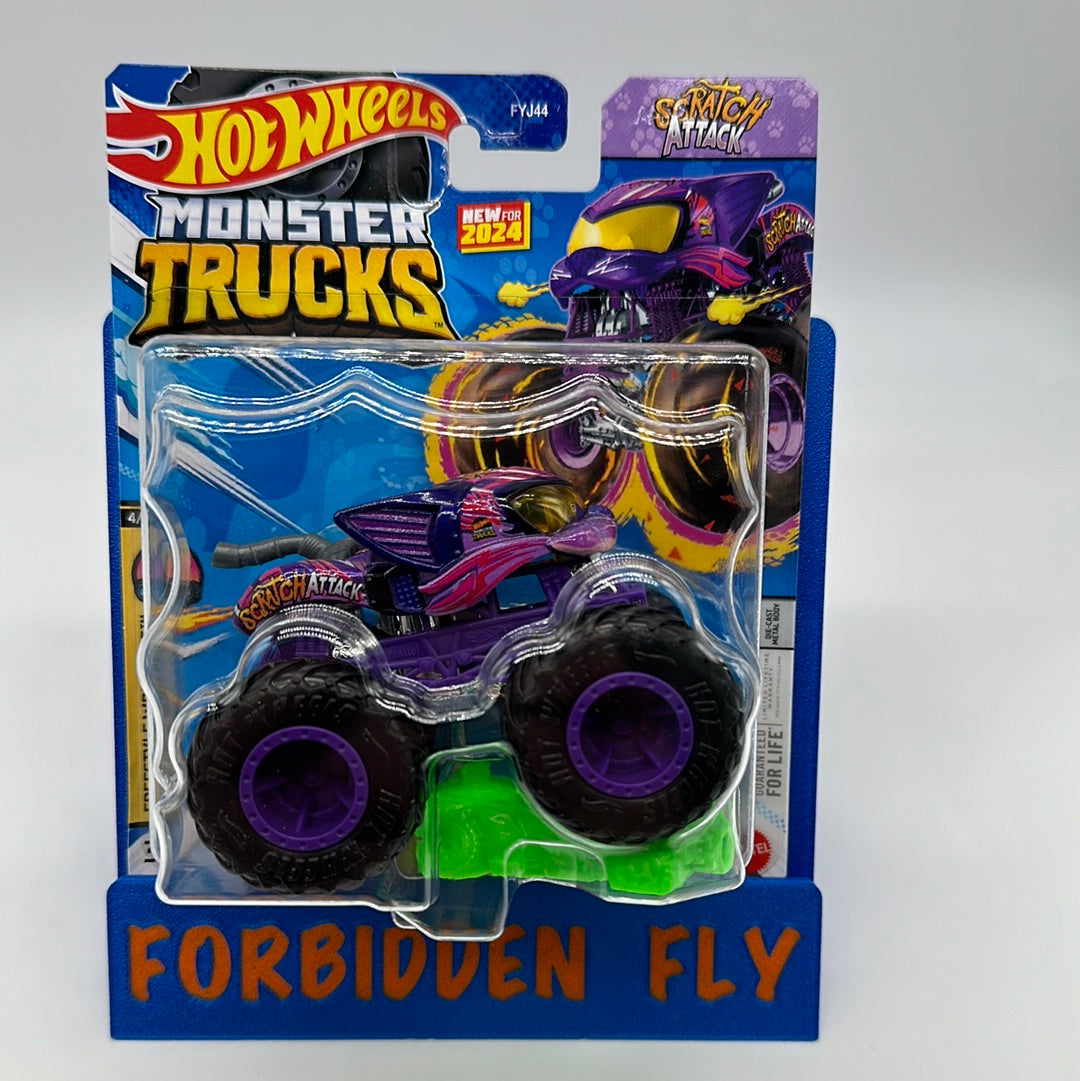 Hot Wheels Monster Trucks - w/ Connect and Crash Car - Scratch Attack ...