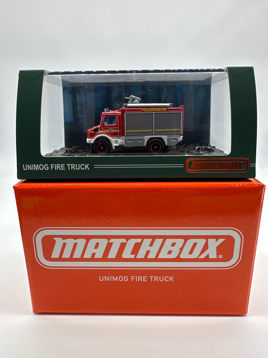 Matchbox Mattel Creations - Unimog Fire Truck