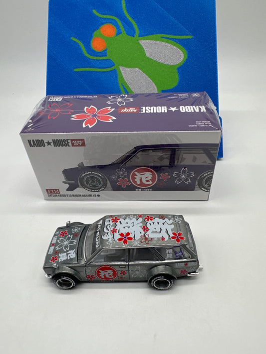 Kaido House (x MiniGT) - Raw Chase #114 - Purple Datsun Kaido 510 Wagon Hanami V3
