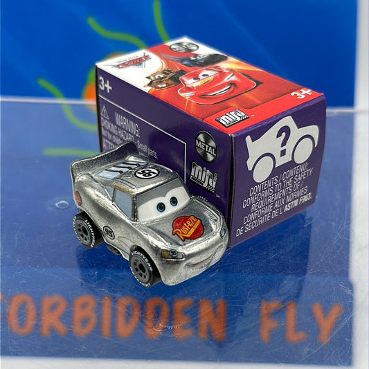 Disney Pixar Cars Movie Metal Mini Racers - 2021 Series 3 #27 - Silver Radiator Springs Lightning McQueen (unopened)