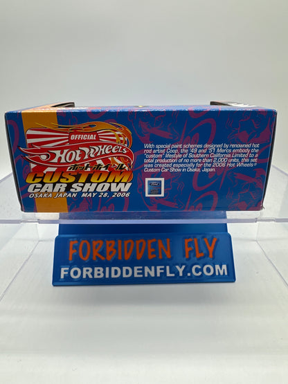 Hot Wheels Collectors - 2006 Custom Car Show Japan Convention Exclusive - Coop Designed SoCal Style ‘49 & ‘51 Merc Set