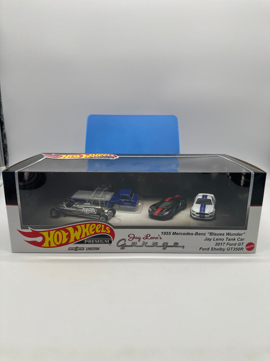 Hot Wheels - Jay Leno’s Garage Premium Boxed Diorama Set