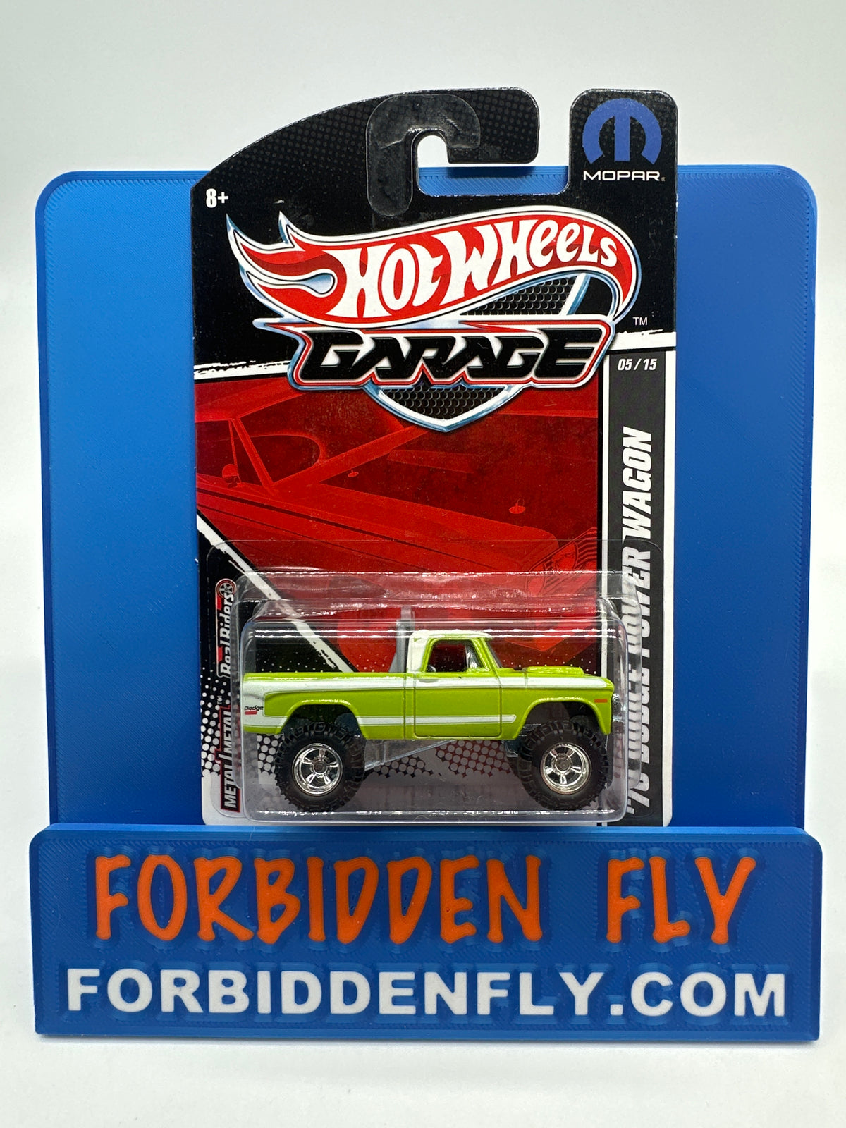Hot Wheels Premium - HW Garage Series (Mopar) - Green & White ‘70 Dodge Power Wagon (#5/15)