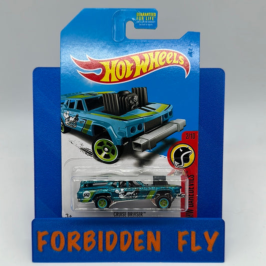 Hot Wheels 2017 Super Treasure Hunt - Teal Cruise Bruiser