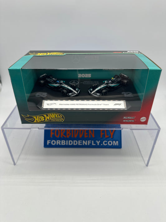 Hot Wheels 2025 Formula 1 Premium Series - Two Pack - Mercedes-AMG PETRONAS Formula One (F1) Team (#63 George Russell & #13 Kimi Antonelli)