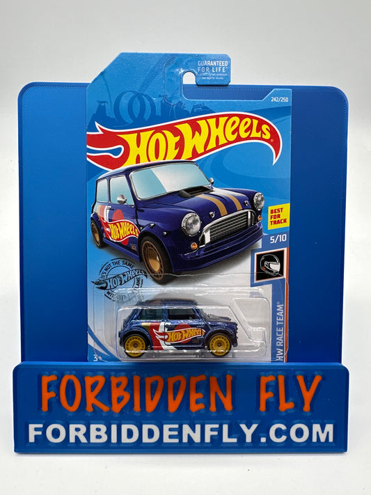 Hot Wheels 2019 Super Treasure Hunt - Morris Mini